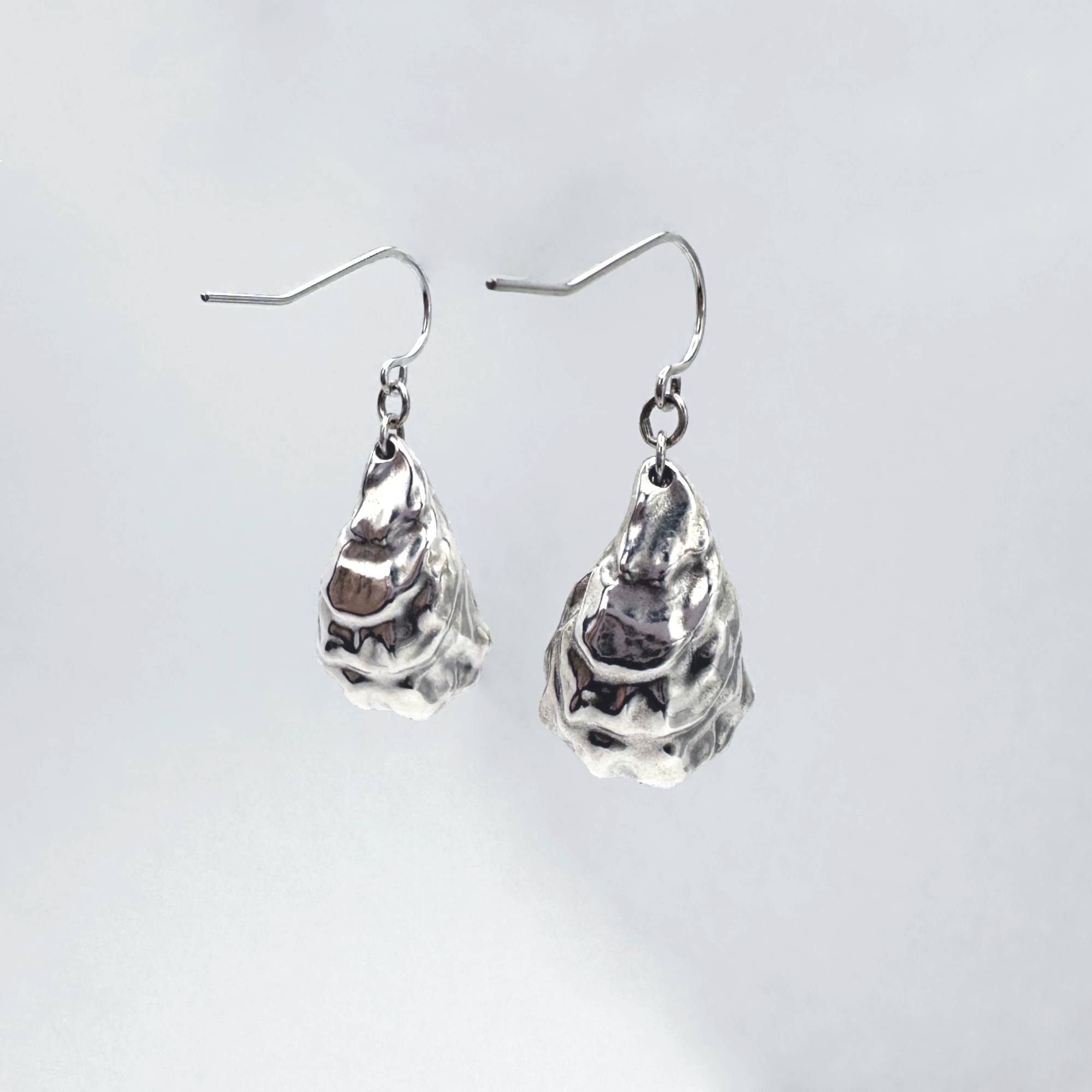 Oyster Earrings with Large Pearls