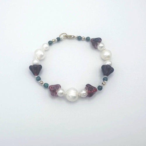 Amaryllis Pearl Bracelet with Malachite and Gold Filled Beads